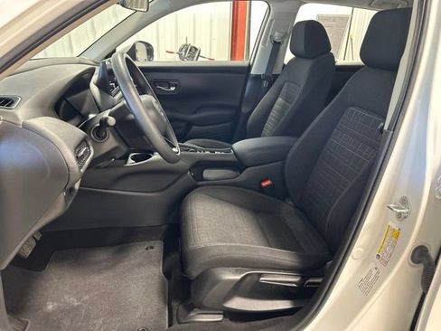 Certified 2023 Honda HR-V LX image 15