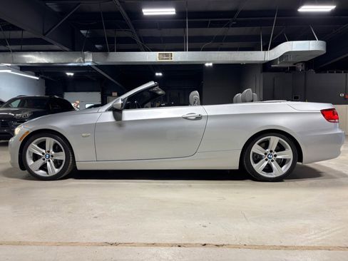 Used 2008 BMW 335i Convertible w/ Premium Pkg image 1