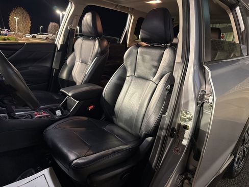 Used 2020 Subaru Forester Limited image 19