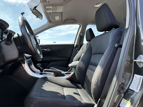 Used 2013 Honda Accord Sport image 11