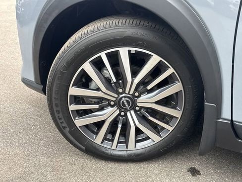 Used 2024 Nissan Kicks SV image 27