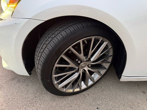 Used 2015 Lexus IS 250 image 18