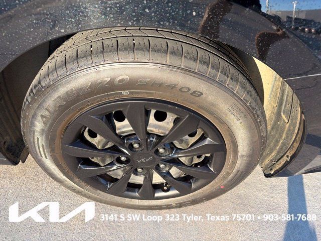 Used 2023 Kia Forte LX FWD image 6