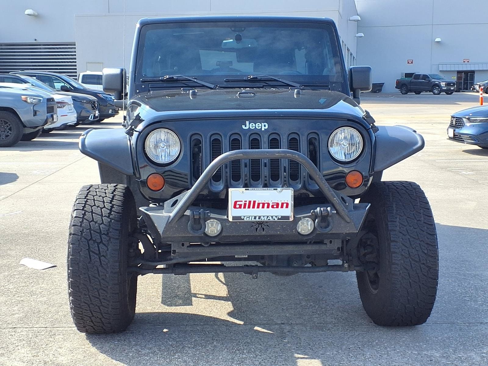 Used 2012 Jeep Wrangler Unlimited Sahara w/ Connectivity Group AWD/4WD image 19