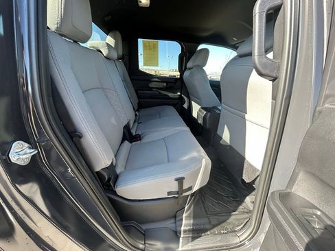 Used 2025 Toyota Tacoma SR5 image 29