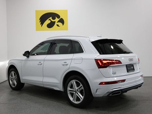 Certified 2024 Audi Q5 e Premium w/ Convenience Package AWD/4WD image 9