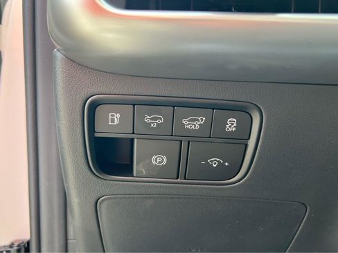 New 2026 Hyundai Ioniq 9 SE AWD/4WD image 31