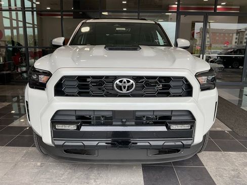 New 2026 Toyota 4Runner TRD Sport AWD/4WD image 2