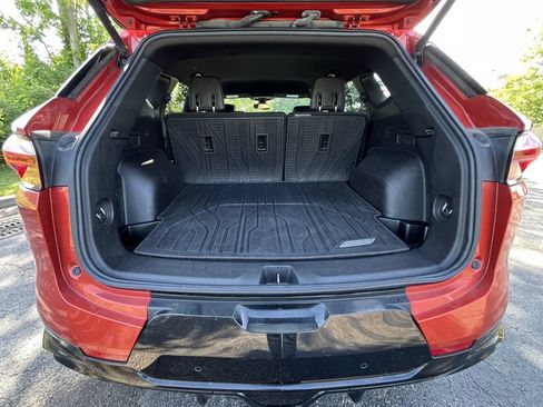 Certified 2021 Chevrolet Blazer RS w/ Enhanced Convenience Package FWD image 4