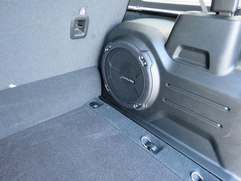 New 2023 Jeep Wrangler Rubicon w/ Steel Bumper Group image 34