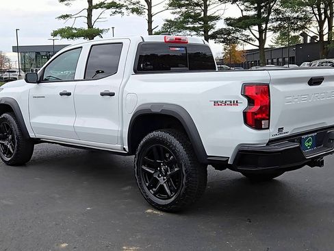 Certified 2023 Chevrolet Colorado Trail Boss w/ Advanced Trailering Package image 2