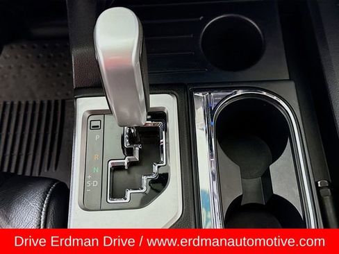 Used 2019 Toyota Tundra Limited w/ Limited Premium Package image 19