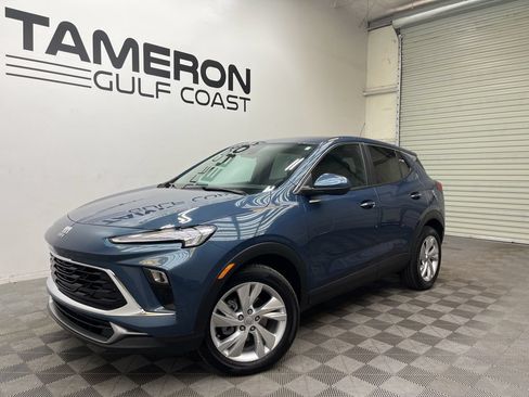 Used 2026 Buick Encore GX Preferred w/ Comfort Package FWD image 2