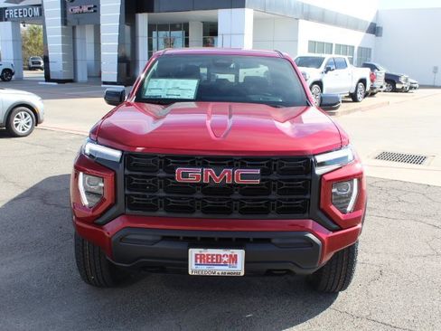 New 2026 GMC Canyon Elevation image 8
