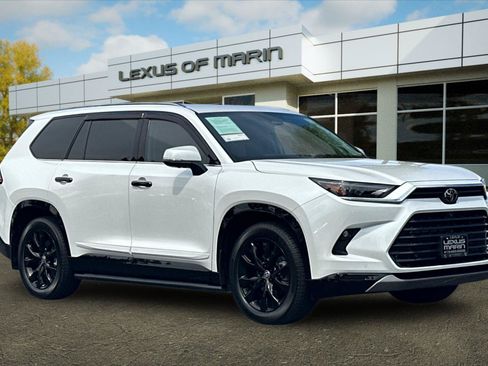 Used 2024 Toyota Grand Highlander AWD Hybrid image 7