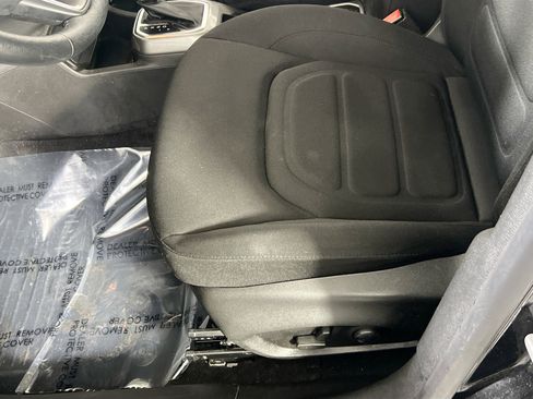 Used 2022 Jeep Renegade Latitude w/ Convenience Group image 19