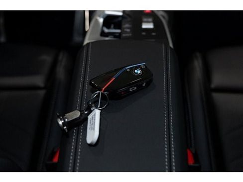 Used 2025 BMW X2 M35i w/ Premium Package image 84