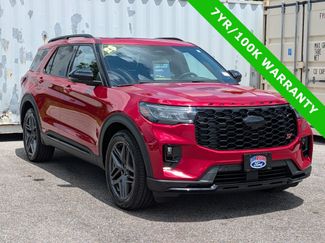 Certified 2025 Ford Explorer ST w/ Sun And Sound Package AWD/4WD video 1