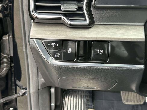 Used 2023 Kia Sportage X-Line w/ X-Line Premium Package image 21