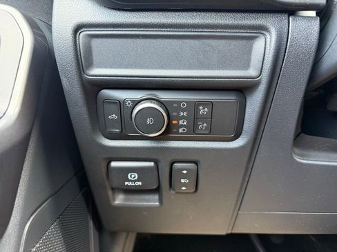 Certified 2022 Ford F150 XLT w/ Equipment Group 301A Mid image 35