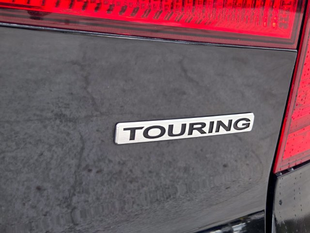 Used 2017 Honda Pilot Touring image 13