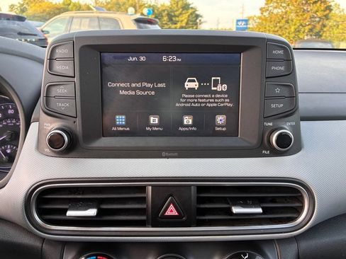 Used 2021 Hyundai Kona SE FWD image 28