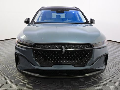 New 2026 Lincoln Nautilus Reserve image 10