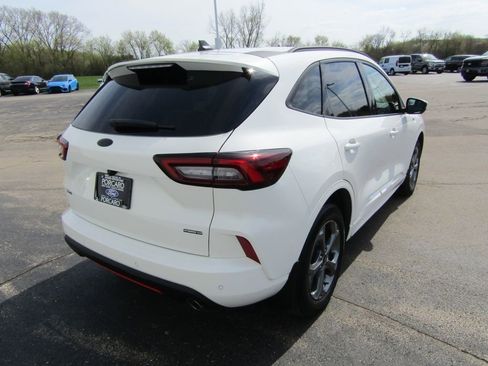 Used 2023 Ford Escape ST-Line Select w/ Tech Pack #2 AWD/4WD image 6