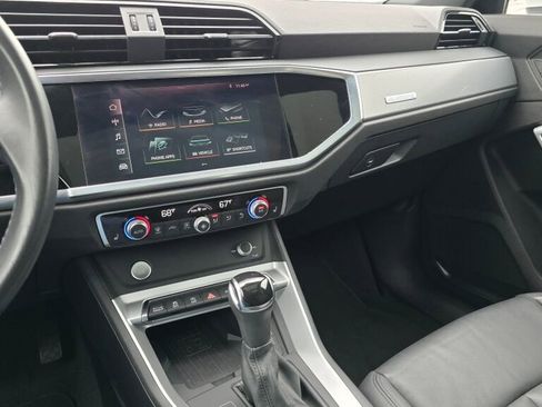 Used 2020 Audi Q3 2.0T Premium Plus w/ Premium Plus Package AWD/4WD image 36