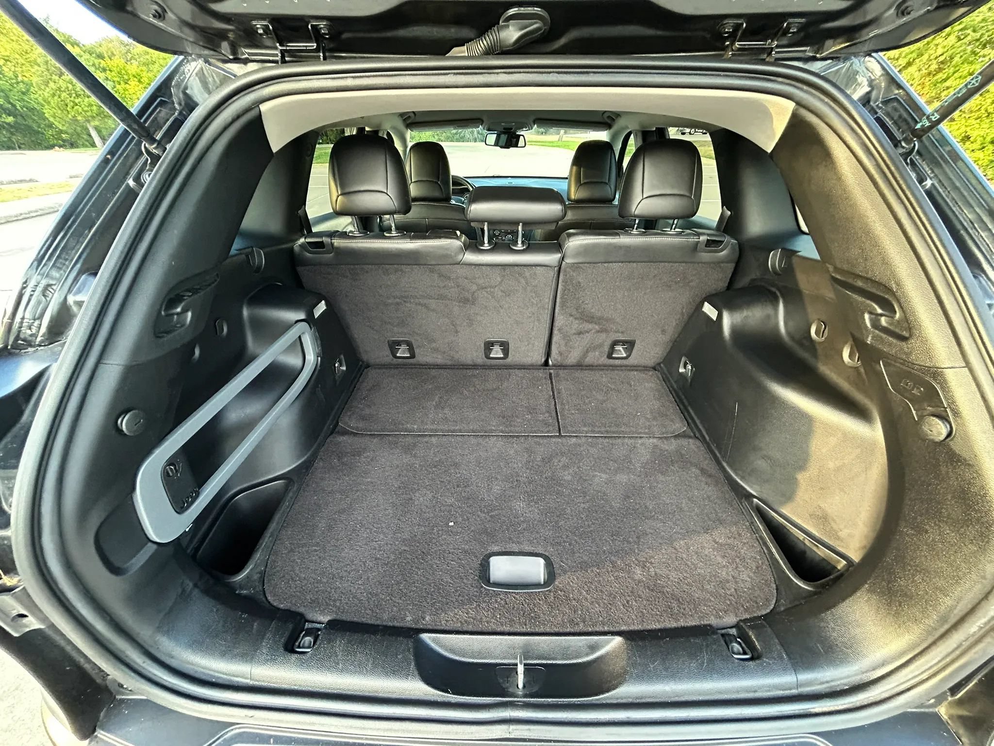 Used 2015 Jeep Cherokee Limited FWD image 11