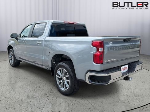 New 2026 Chevrolet Silverado 1500 LT w/ Convenience Package II RWD image 4