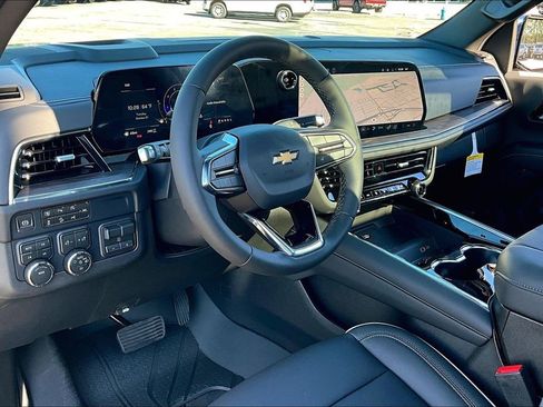 New 2026 Chevrolet Suburban Premier w/ Sun And Tow Package image 6