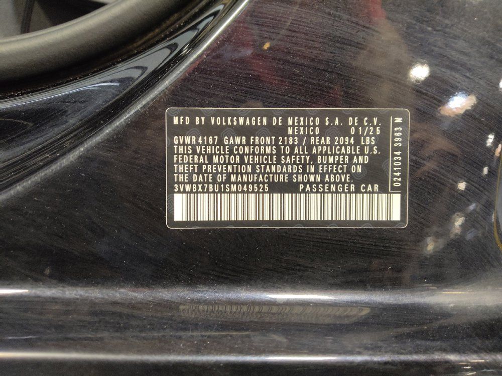 Used 2025 Volkswagen Jetta Sport FWD image 33