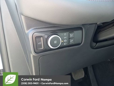 New 2025 Ford Explorer Active w/ Active Comfort Package image 13