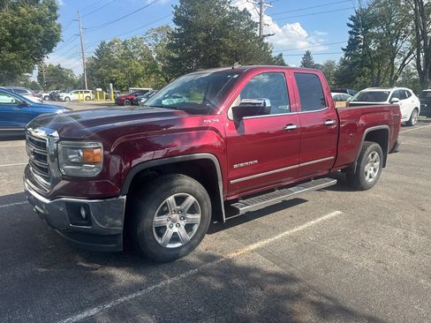 Used 2014 GMC Sierra 1500 SLT w/ SLT Preferred Package AWD/4WD image 3