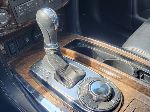 Used 2017 INFINITI QX80 4WD w/ Driver Assistance Package image 25