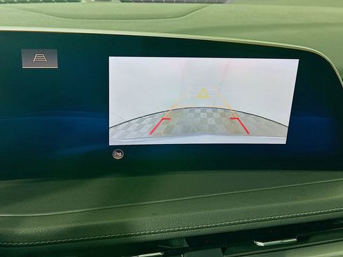 Used 2024 Cadillac XT4 Premium Luxury image 13