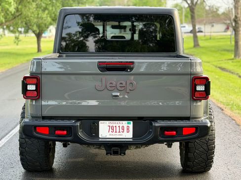 Used 2020 Jeep Gladiator Rubicon AWD/4WD image 6