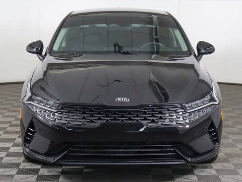 Used 2021 Kia K5 LX FWD image 9