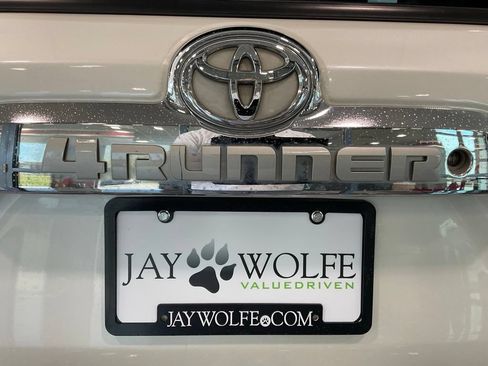 Used 2013 Toyota 4Runner SR5 w/ Convenience Pkg AWD/4WD image 22