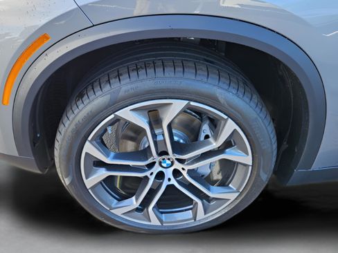 New 2026 BMW X5 sDrive40i w/ Premium Package image 37