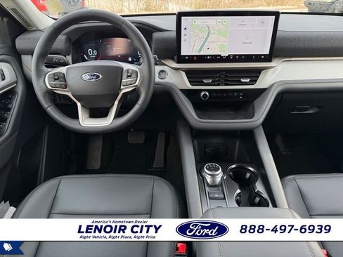 New 2026 Ford Explorer Active w/ Active Comfort Package RWD image 15