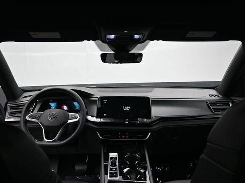 New 2026 Volkswagen Atlas Cross Sport SEL image 10