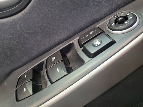 Used 2015 Hyundai Elantra GT w/ Option Group 02 FWD image 27