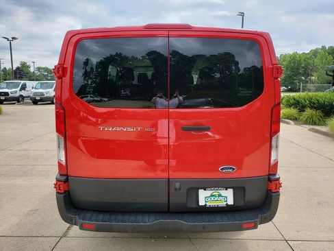 Used 2017 Ford Transit 150 XL RWD image 4