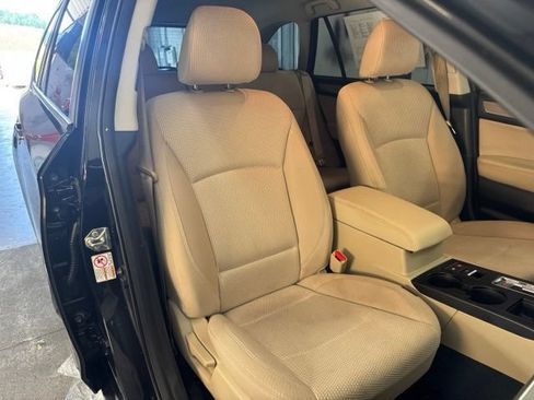 Used 2019 Subaru Outback 2.5i AWD/4WD image 25