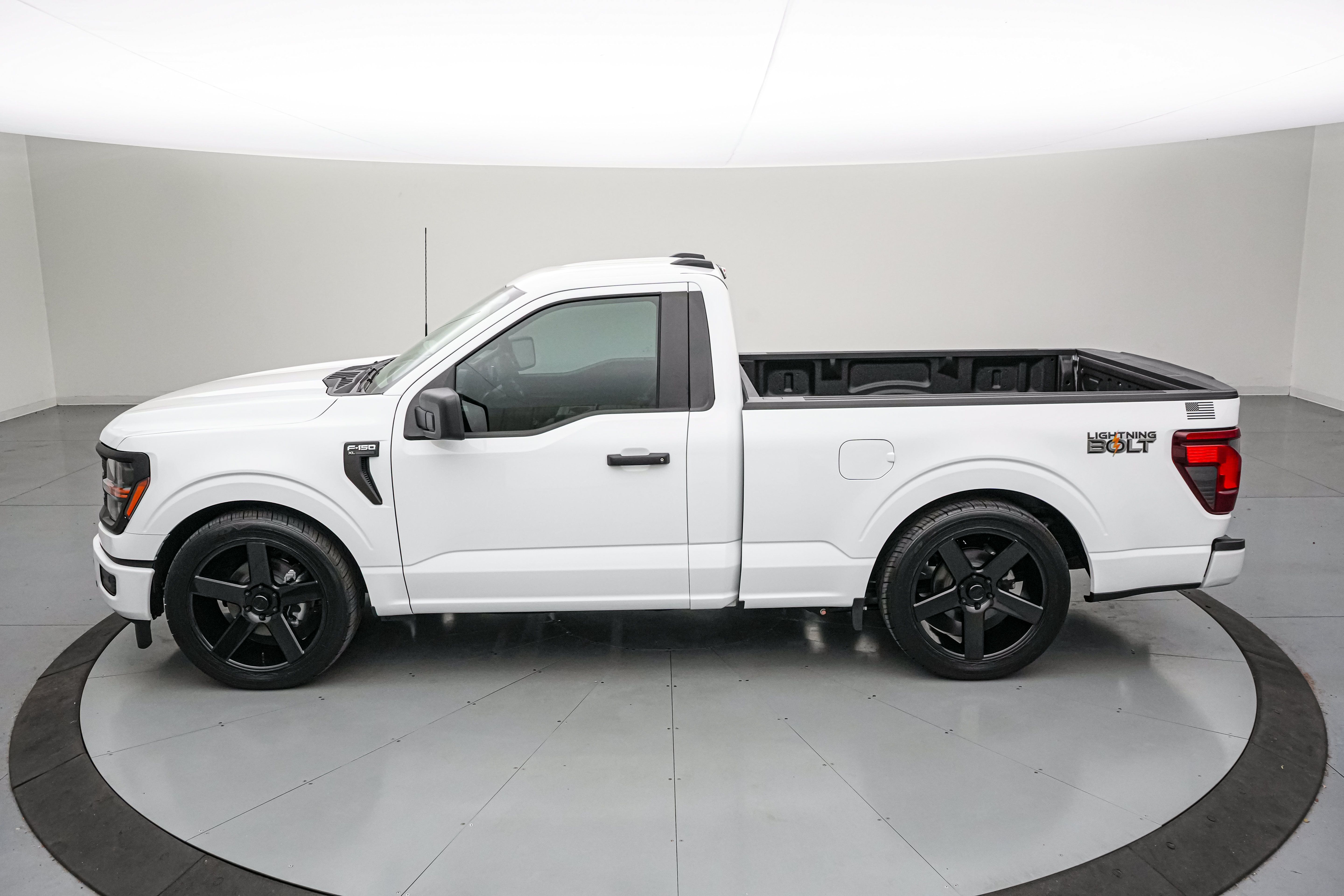 New 2026 Ford F150 XL AWD/4WD image 9