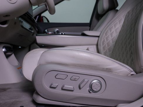 Used 2023 Genesis GV60 Performance AWD/4WD image 19