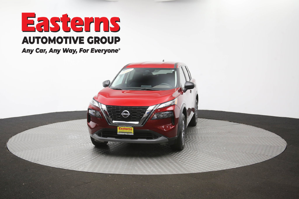 Used 2023 Nissan Rogue S AWD/4WD image 57