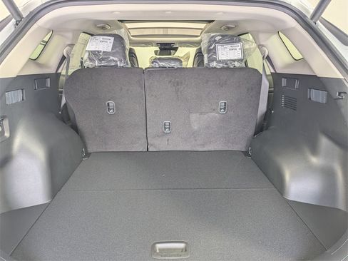 New 2026 Kia Sportage EX image 25